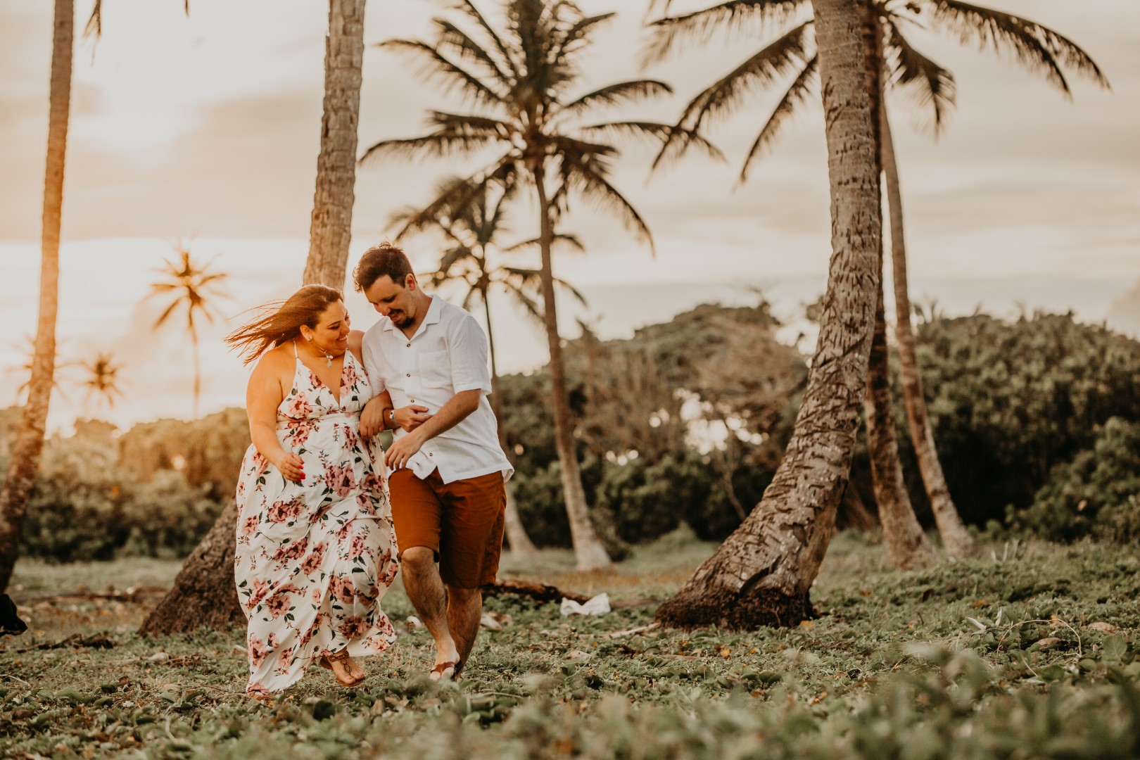 pareja en el prado en san andres